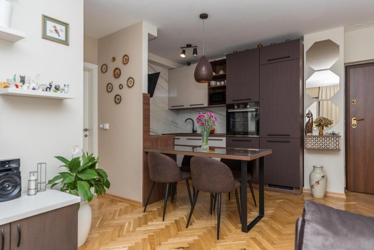 Chic Apartment Zoja Near Beach With Free Parking Makarska Exterior foto